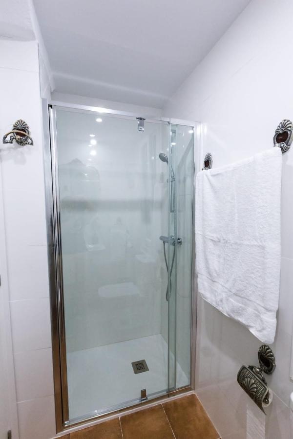 Espacioso Apartamento A Estrenar!! Casco Viejo Bilbao Eksteriør billede